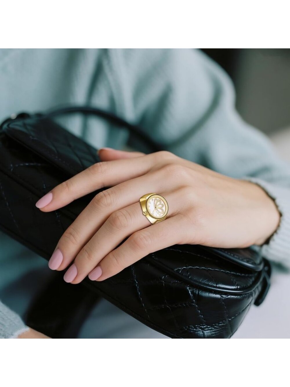 Unisex All Gold Analog Quartz Plated Elastic Butterfly Simple Finger Ring Watch - Picture 2 of 6